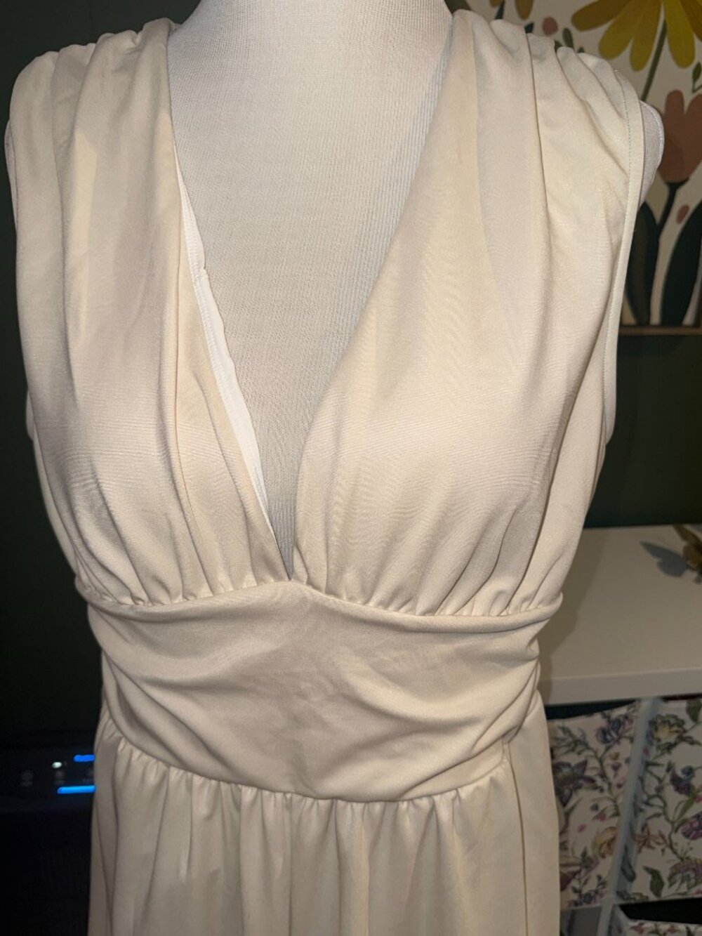 Halara V Neck Sleeveless Ruched Pocket Jumpsuit-Easy Peezy XL Cream - Picture 5 of 6